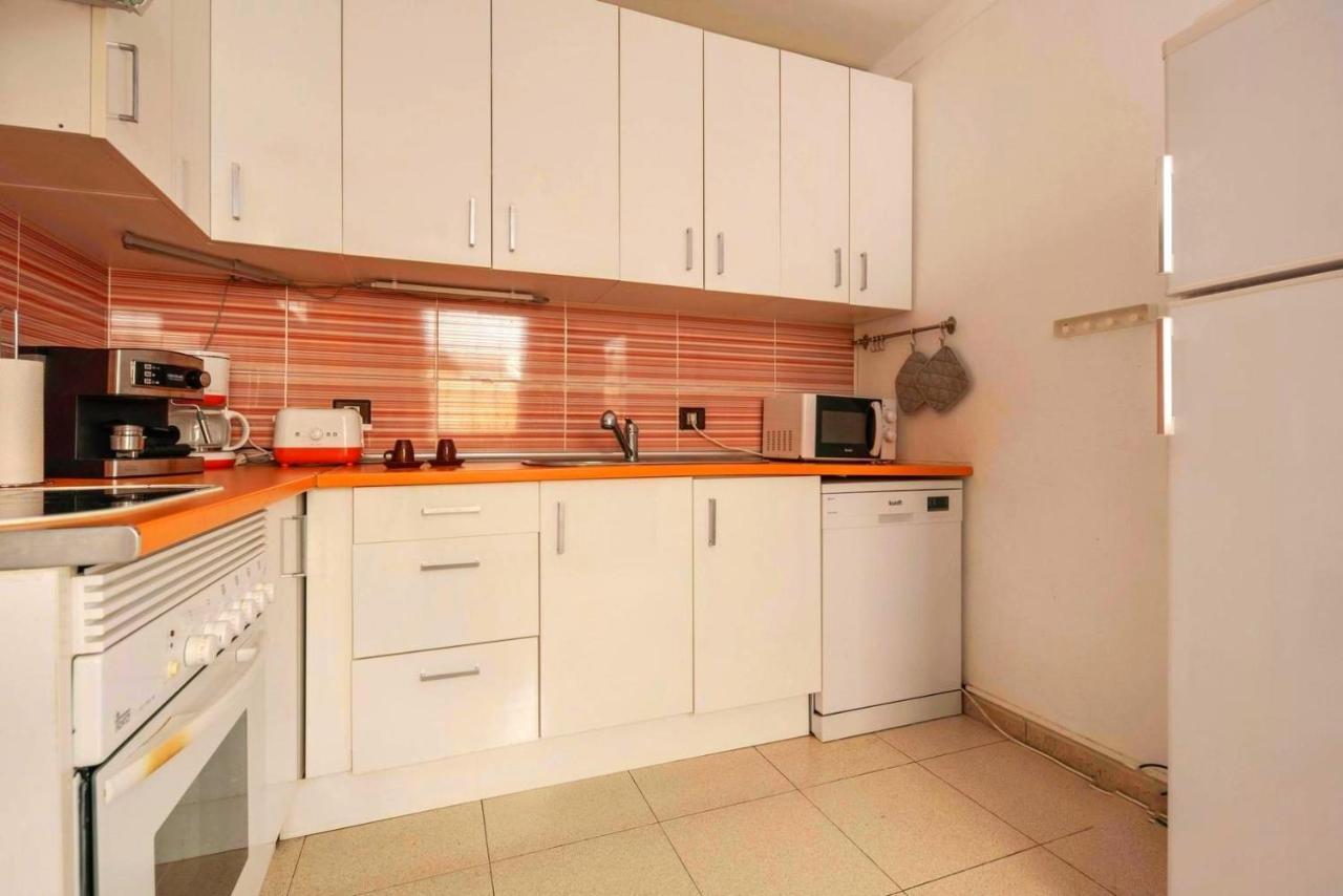 Remarkable 2-Bed House In Arona Arona  Exterior photo